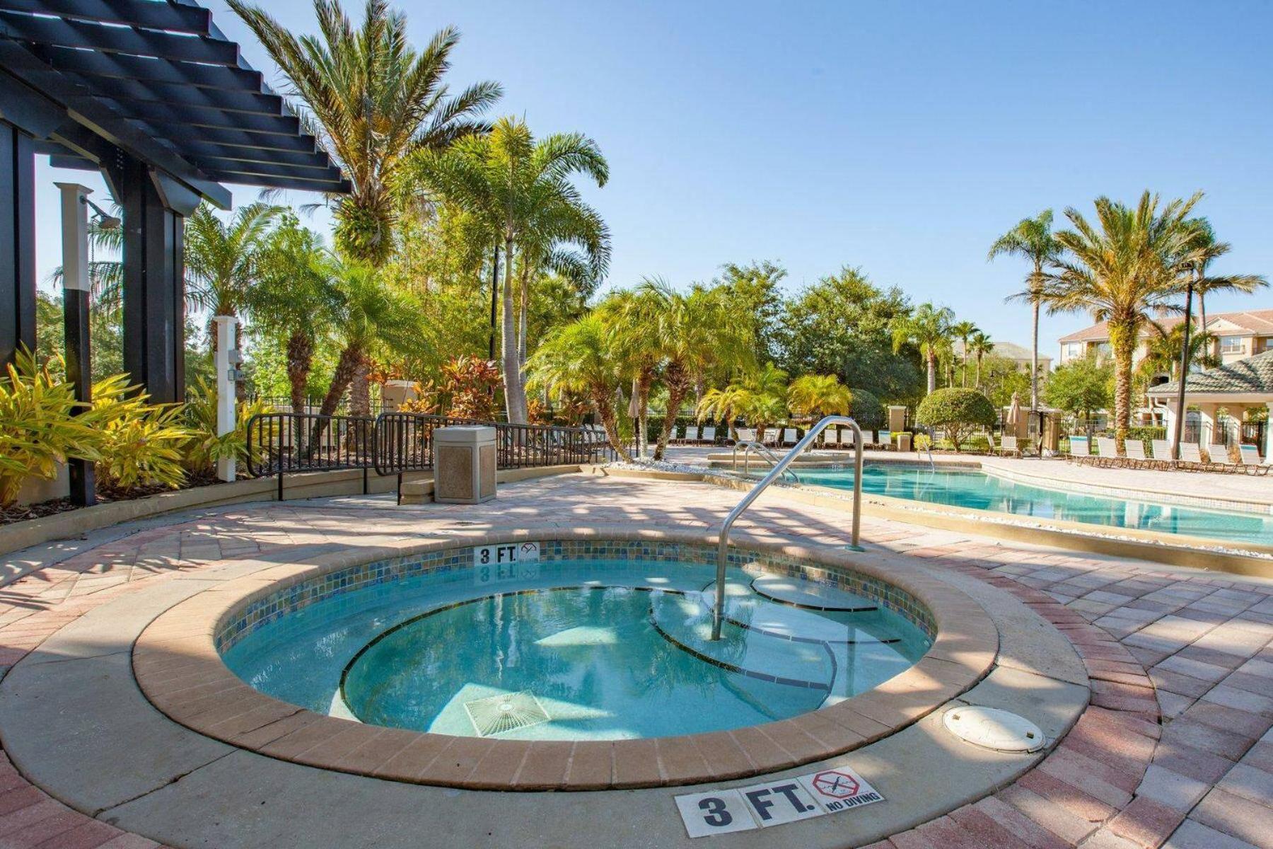 Modern Vacation Apartment With A Lake View At Vista Cay Resort Vc4816 Orlando Eksteriør bilde