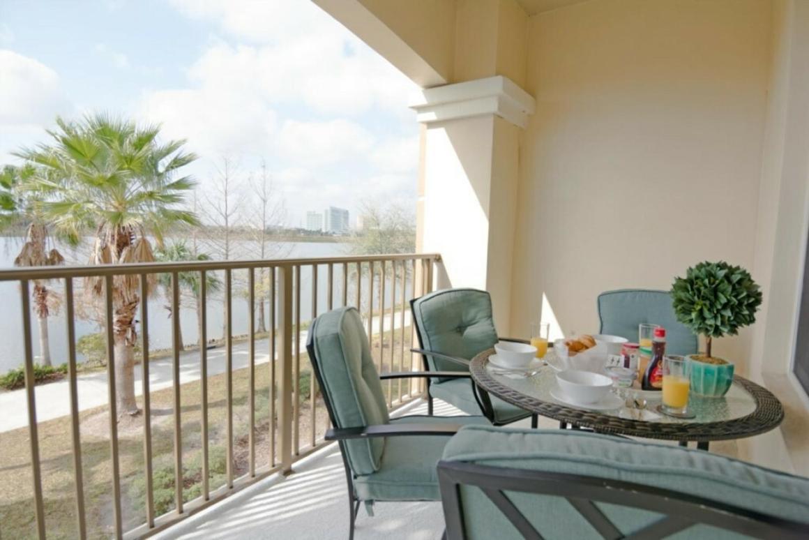 Modern Vacation Apartment With A Lake View At Vista Cay Resort Vc4816 Orlando Eksteriør bilde
