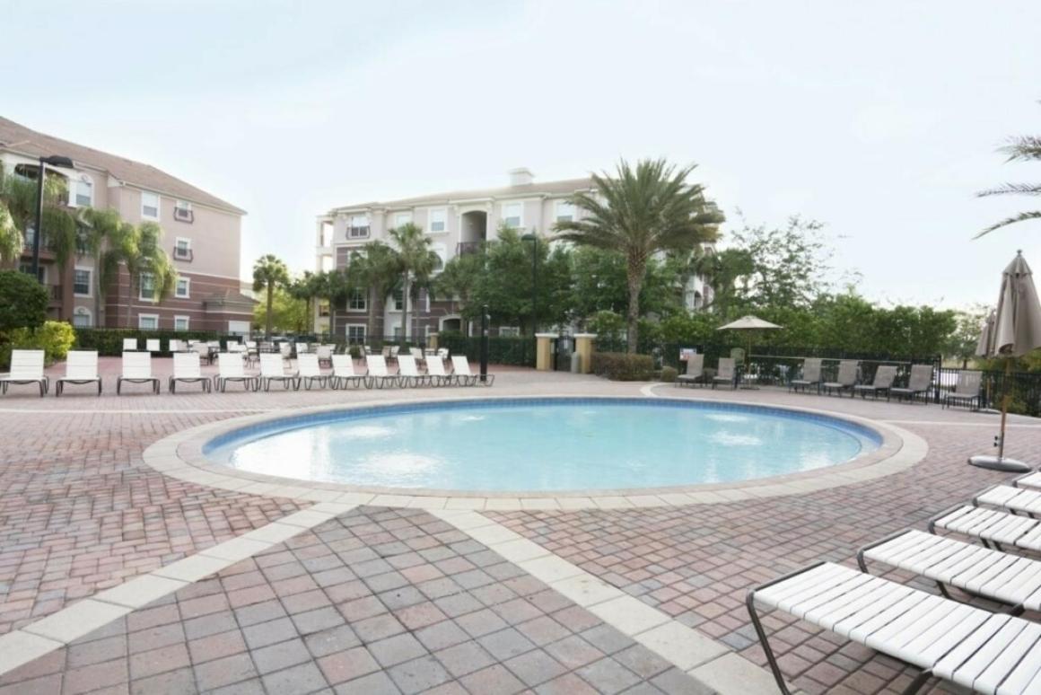 Modern Vacation Apartment With A Lake View At Vista Cay Resort Vc4816 Orlando Eksteriør bilde