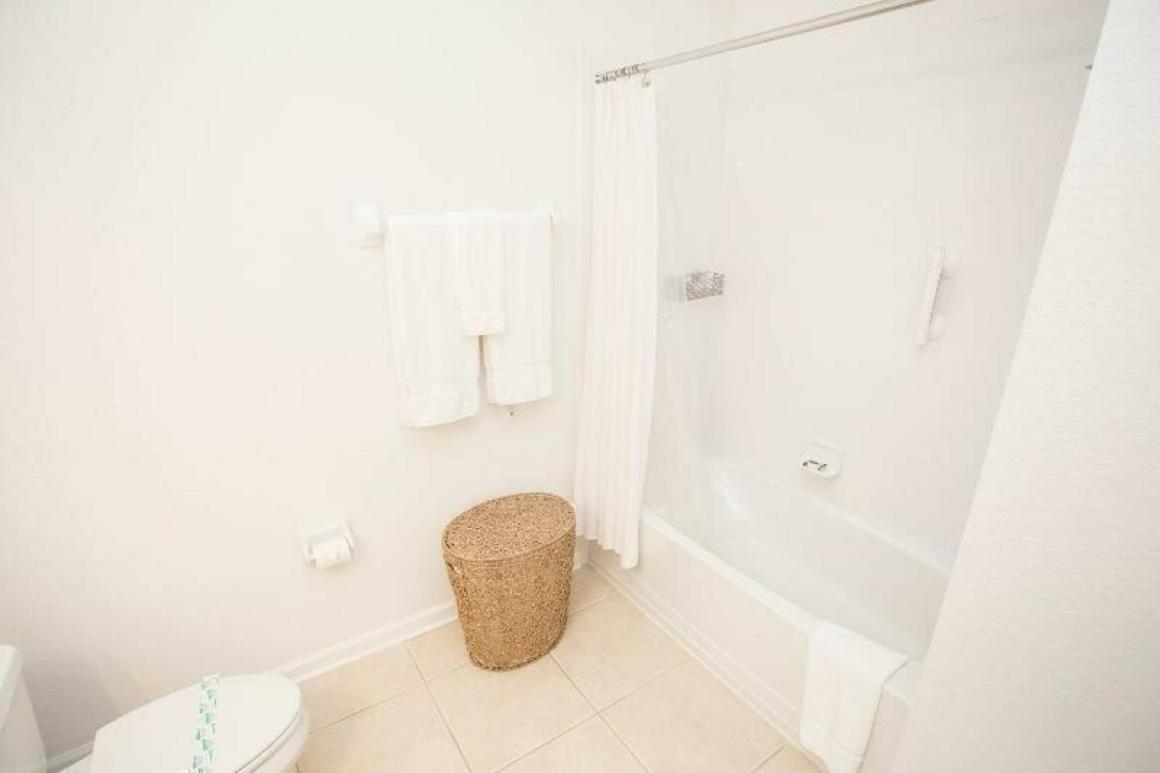 Modern Vacation Apartment With A Lake View At Vista Cay Resort Vc4816 Orlando Eksteriør bilde