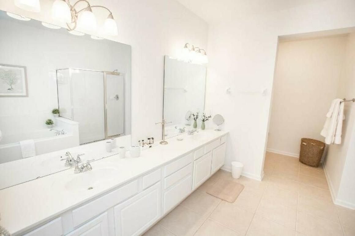 Modern Vacation Apartment With A Lake View At Vista Cay Resort Vc4816 Orlando Eksteriør bilde