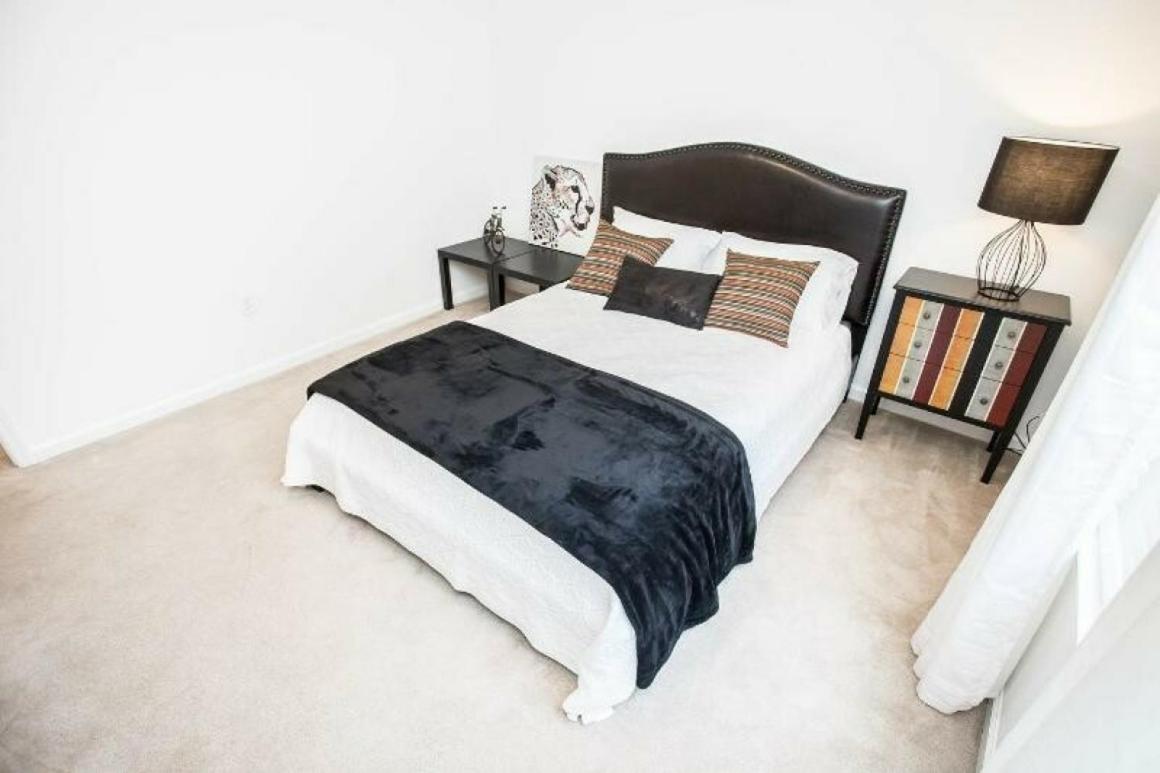 Modern Vacation Apartment With A Lake View At Vista Cay Resort Vc4816 Orlando Eksteriør bilde