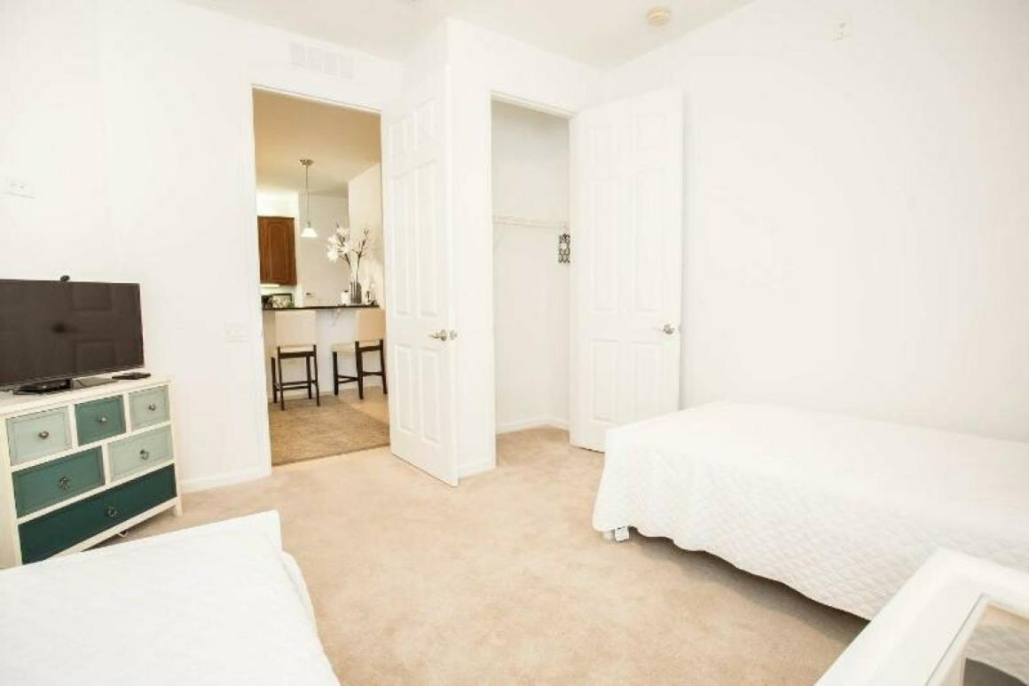 Modern Vacation Apartment With A Lake View At Vista Cay Resort Vc4816 Orlando Eksteriør bilde