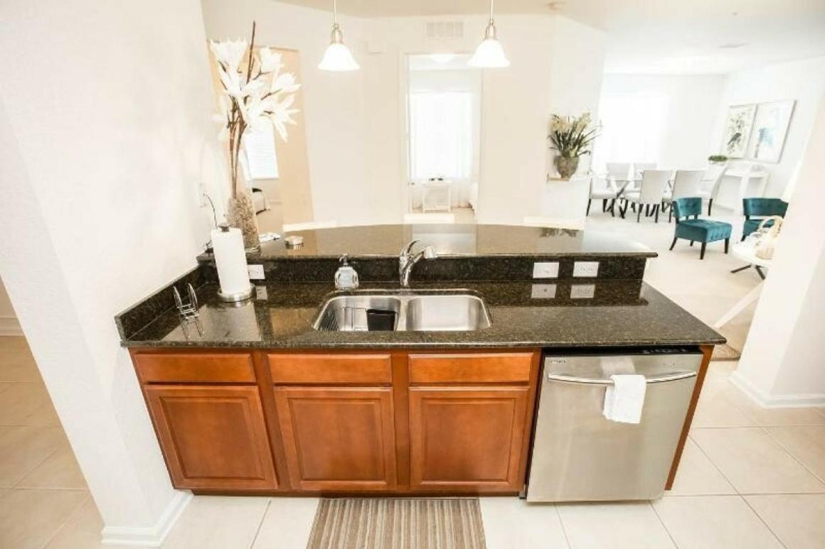 Modern Vacation Apartment With A Lake View At Vista Cay Resort Vc4816 Orlando Eksteriør bilde